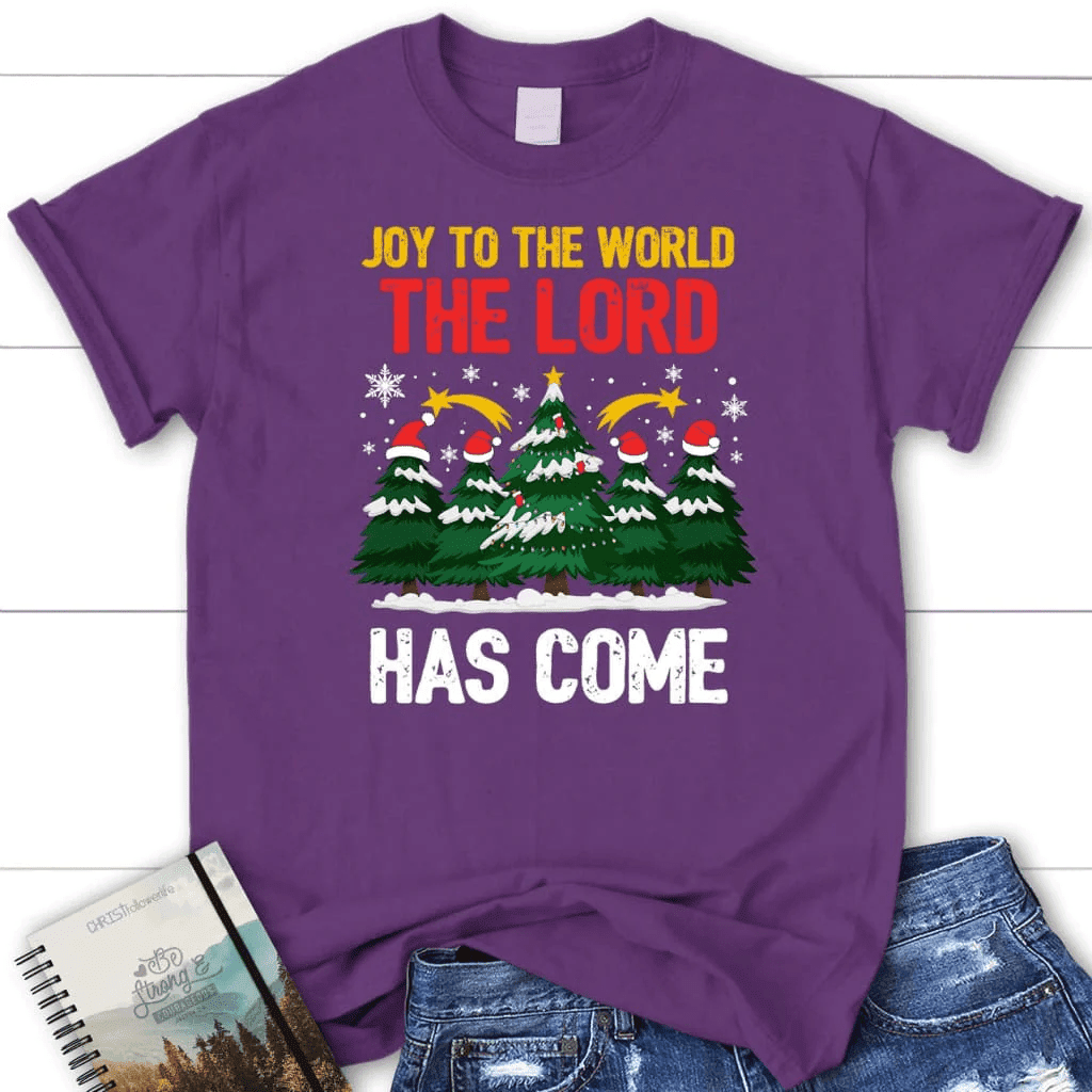 Joy to the world the Lord has come Christmas tree Women's t-shirt