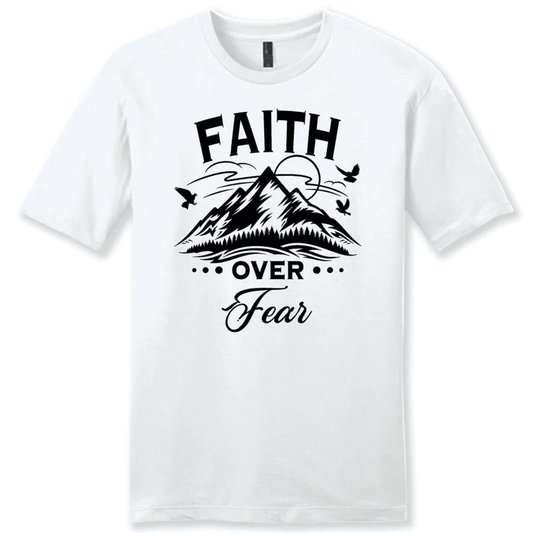 Faith over fear Mountain Men's t-shirt