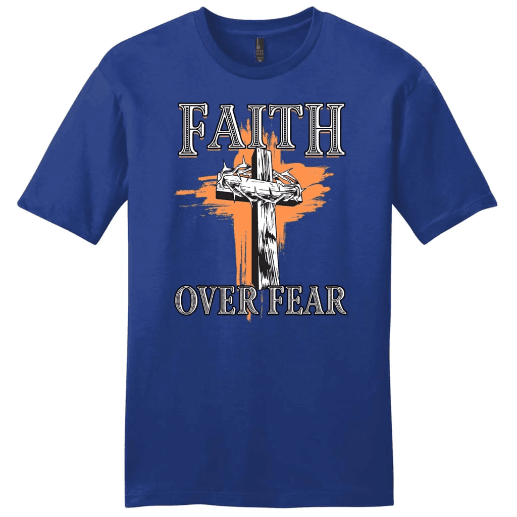 Cross with crown of thorns, Faith over fear Menâ�E�E��E�E�s t-shirt